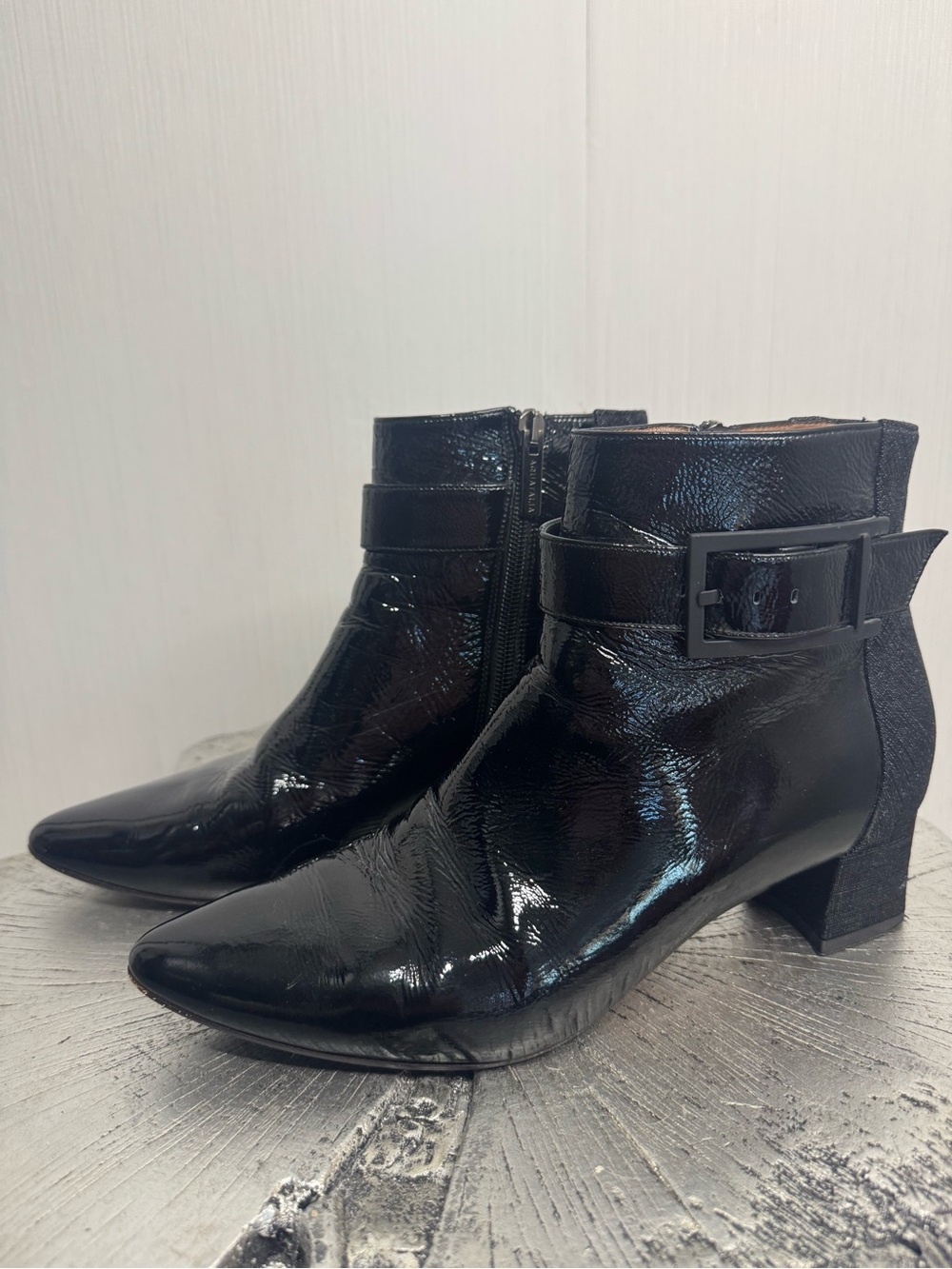 Aquatalia Phyllis Ankle Boots. Black Naplack Patent Leather. Size 9.